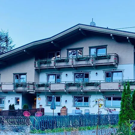 Bed & Breakfast Fruehstueckspension Waldeck 3*