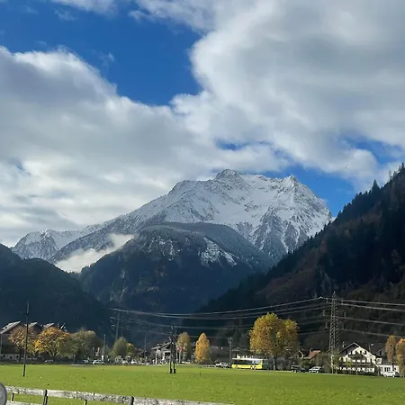Oda ve Kahvaltı Fruehstueckspension Waldeck Mayrhofen