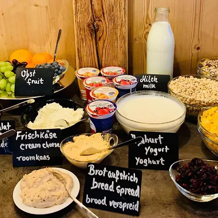 Fruehstueckspension Waldeck Oda ve Kahvaltı 3*